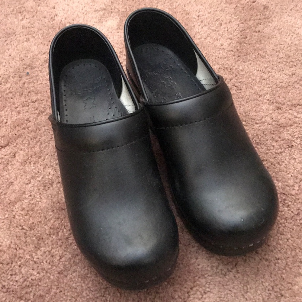 Black Dansko clogs